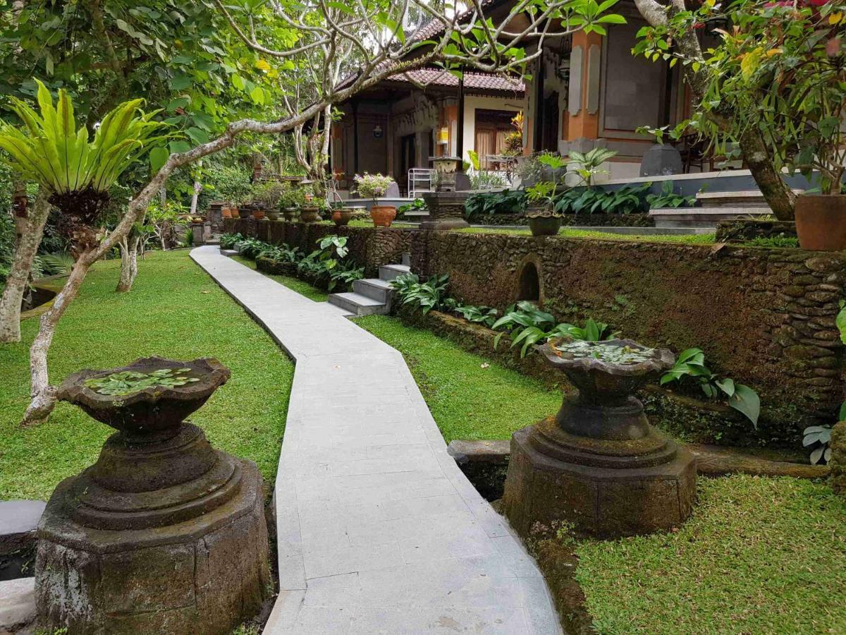 Nick'S Pension Hotel Ubud Exterior foto